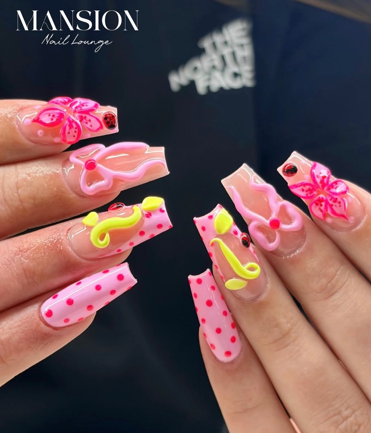 Mansion Nail Lounge